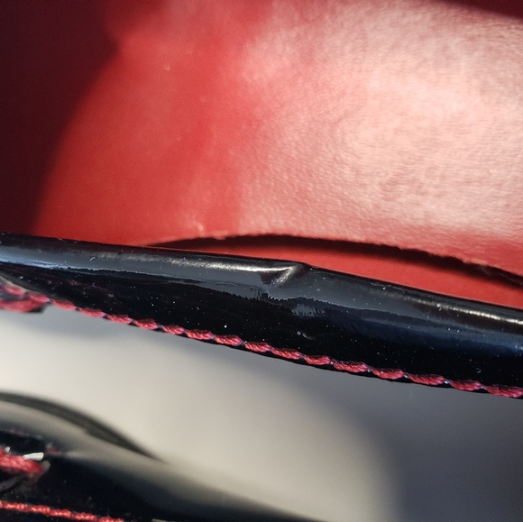 Cole Hann - Picture 6 of 9